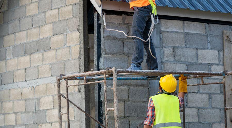 Professional residential roofers in Powell, WY